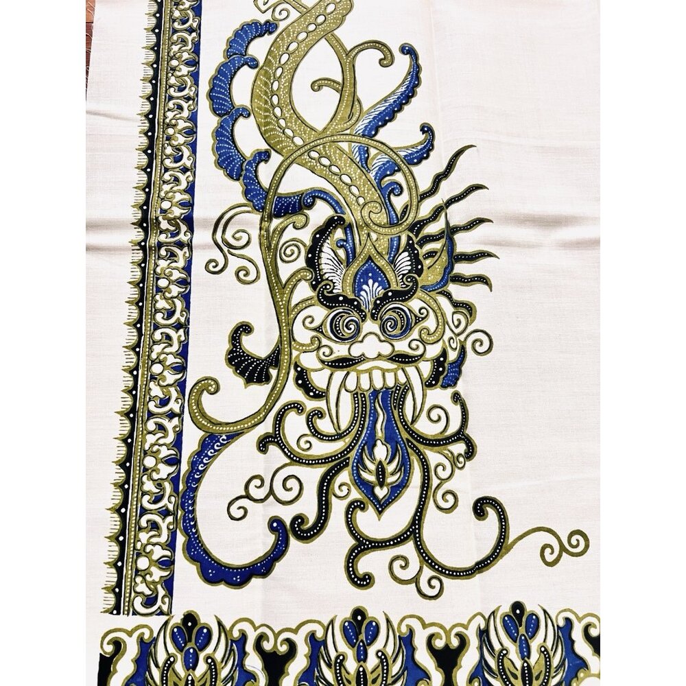 Indonesian Batik Fabric 41.5" x4 Yards cream color background dragon flora motif
